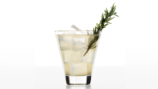Illustration for article titled 5 Drink Recipes That Will Ensure a Happy New Year